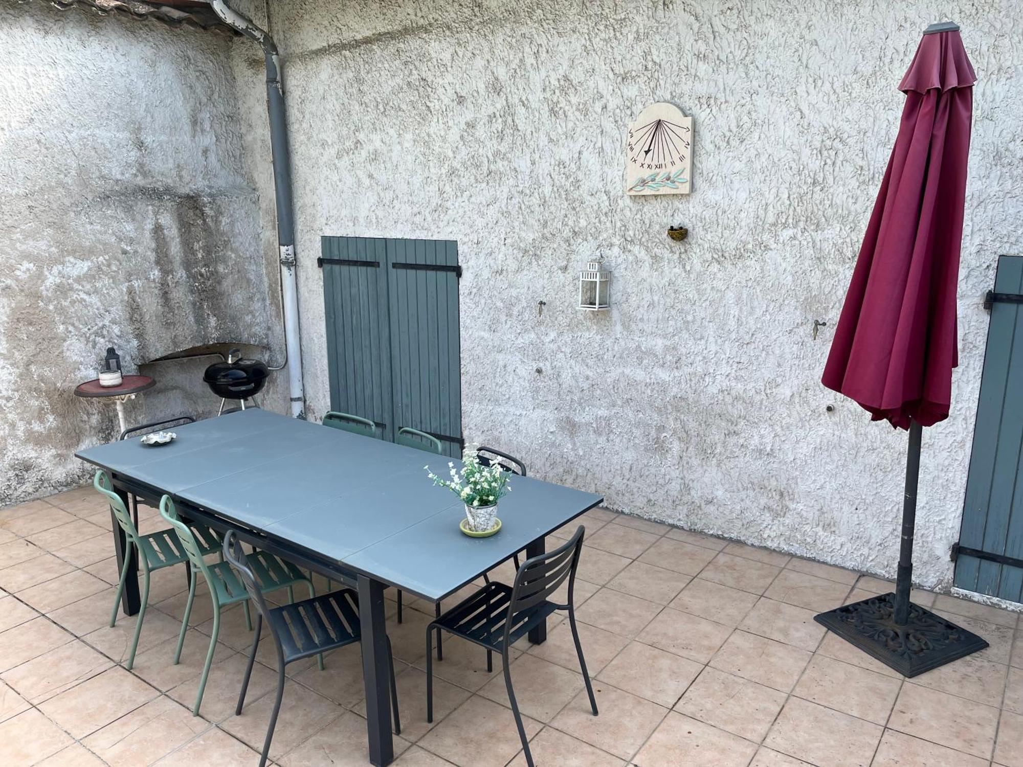 Apartmán Le Charles IX Roussillon  Exteriér fotografie