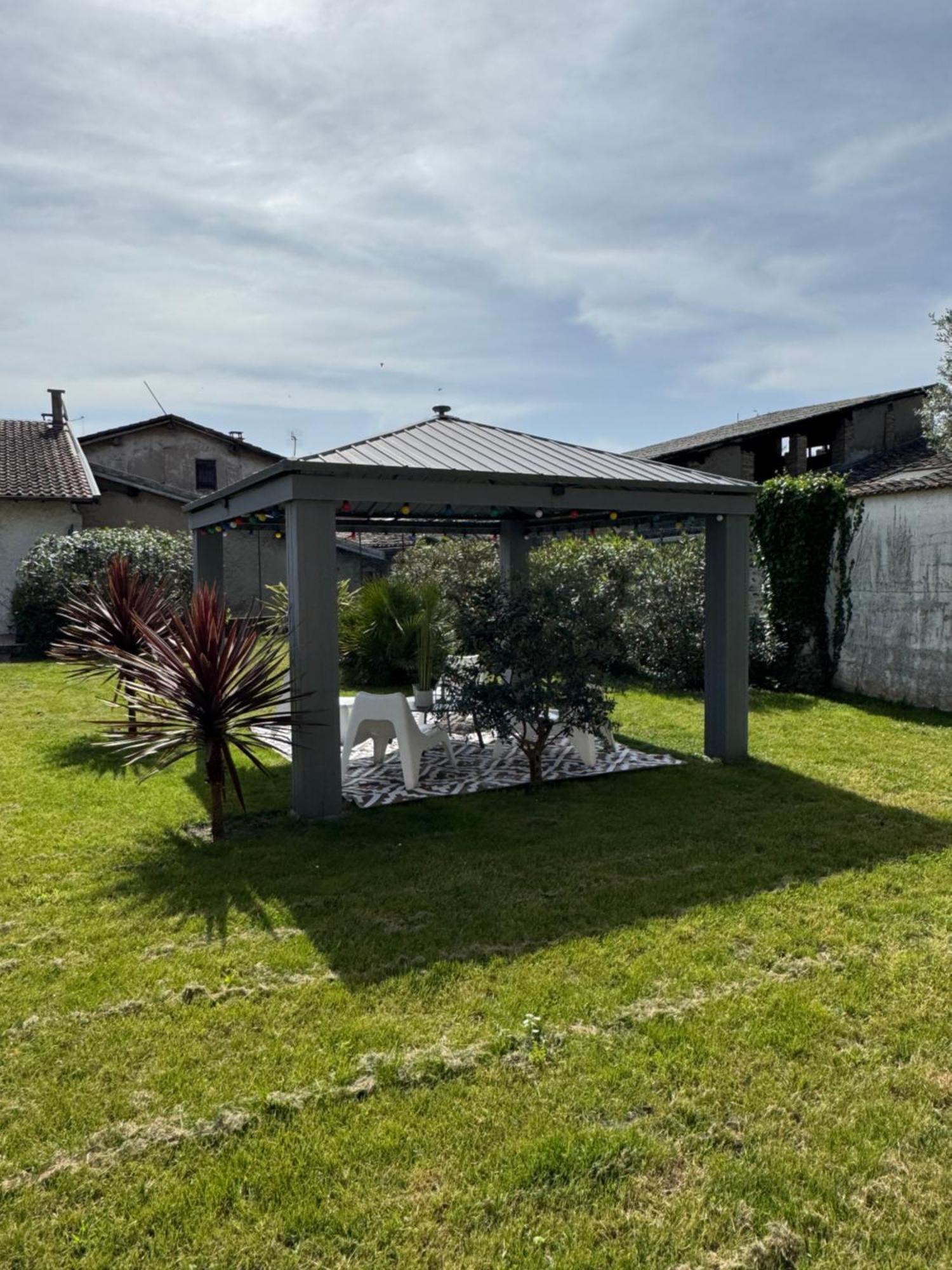 Apartmán Le Charles IX Roussillon  Exteriér fotografie
